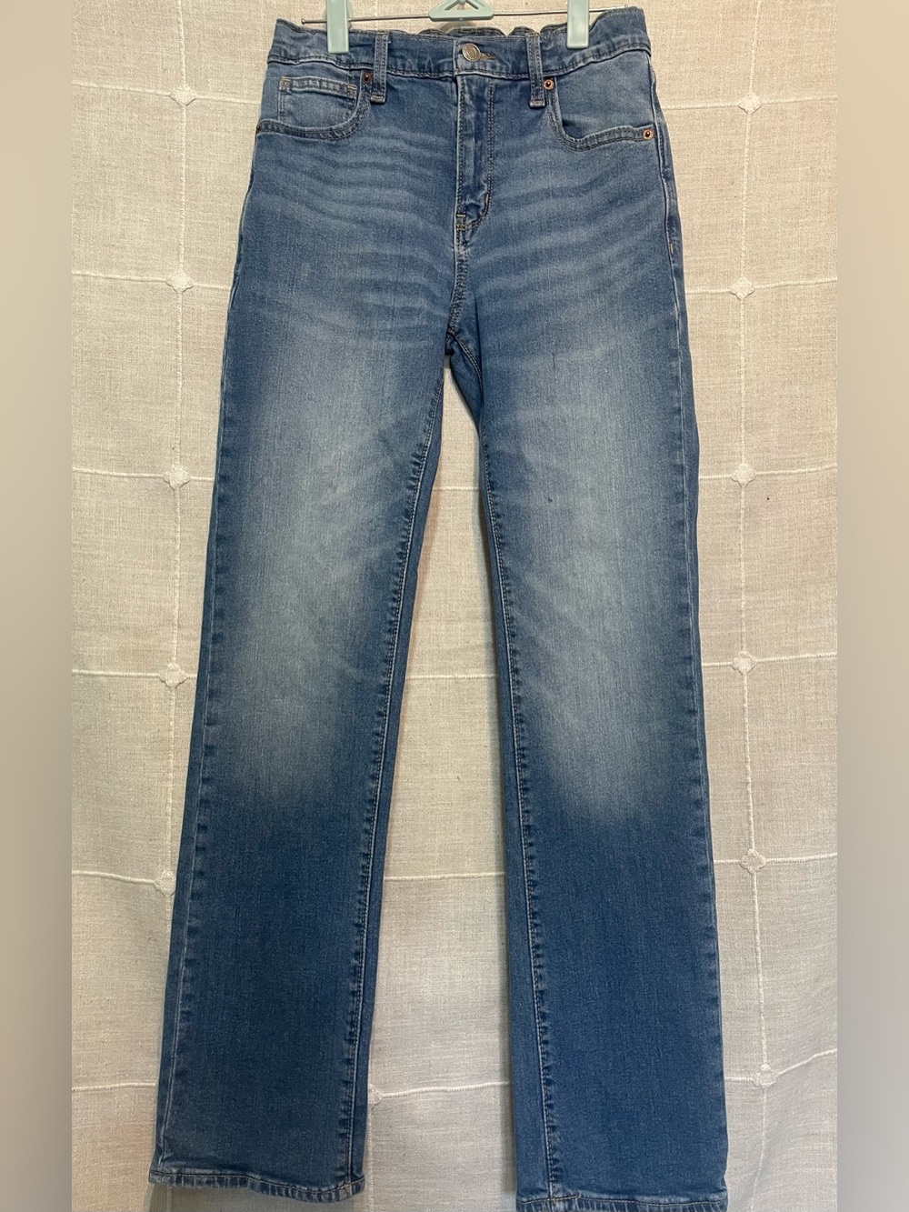 Boys Old Navy light wash denim. Size 16 straight